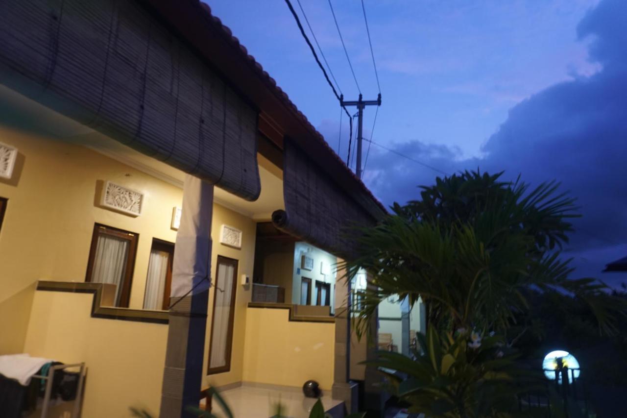 Balibal Bungalow Toyapakeh Exteriör bild